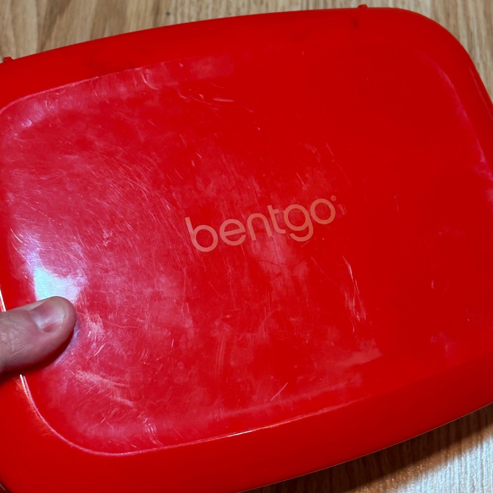 Bentgo Kids Lunch Box - 5 Compartment Bento-Style - Red Reusable - Picture 2 of 6